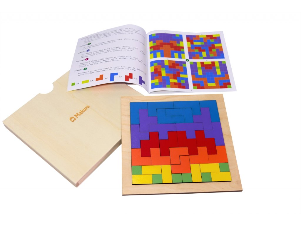 Wooden board game PIPO