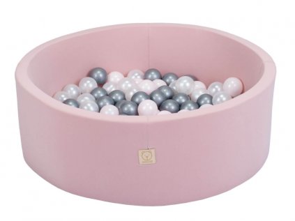 Sturdy dry pool for children with 150 balls