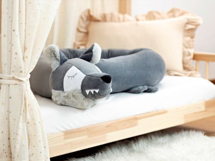 24792 1 detsky plysovy chranic do postele vlk